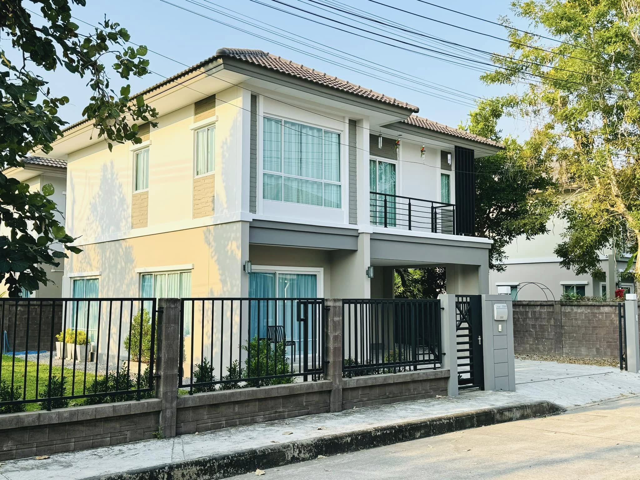 Premium Corner House – The Plant Mahidol-Charoen Muang